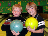 bowling pair